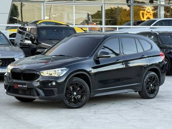 BMW X1 2.0 16V TURBO ACTIVEFLEX SDRIVE20I 4P AUTOMÁTICO BMW X1 2.0 16V TURBO ACTIVEFLEX SDRIVE20I 4P AUTOMÁTICO